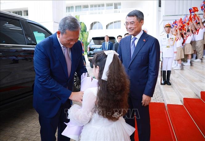 Thủ tướng Lê Minh Hưng chủ trì lễ đón chính thức Thủ tướng Campuchia- Ảnh 2. Thủ tướng Lê Minh Hưng chủ trì lễ đón chính thức Thủ tướng Campuchia- Ảnh 2.
