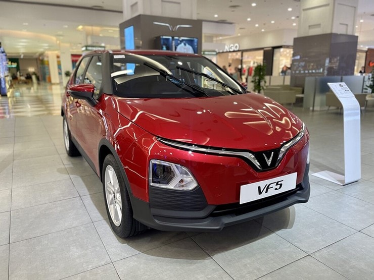 Thiết kế đầu xe VinFast VF 5