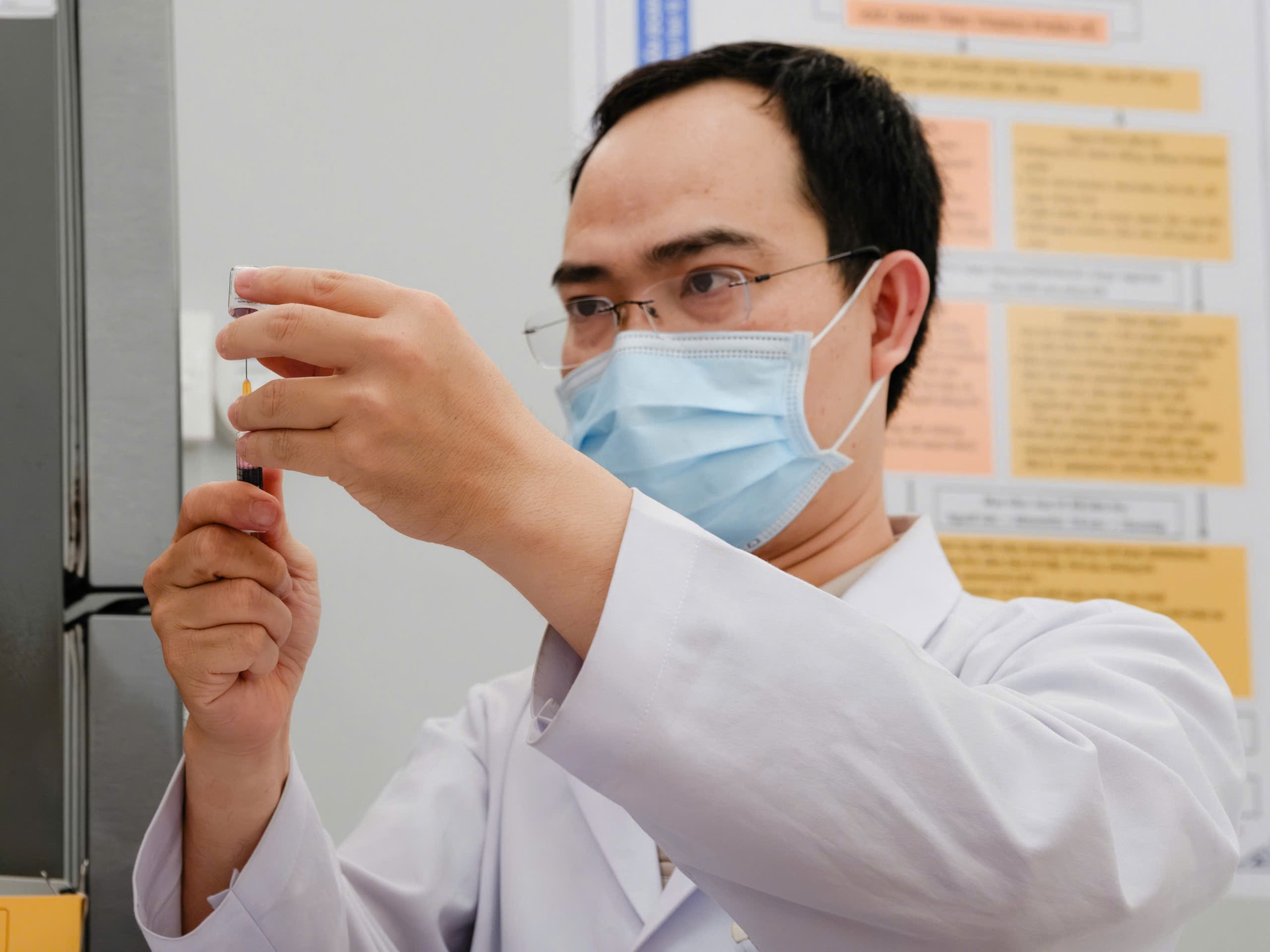 Nguy cơ bệnh dại gia tăng trong mùa nắng nóng, không chủ quan khi bị chó mèo cắn- Ảnh 2.