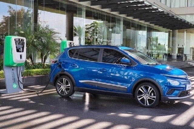 Ô tô điện được miễn 100% lệ phí trước bạ đến hết năm 2030- Ảnh 1. Ô tô điện được miễn 100% lệ phí trước bạ đến hết năm 2030- Ảnh 1.