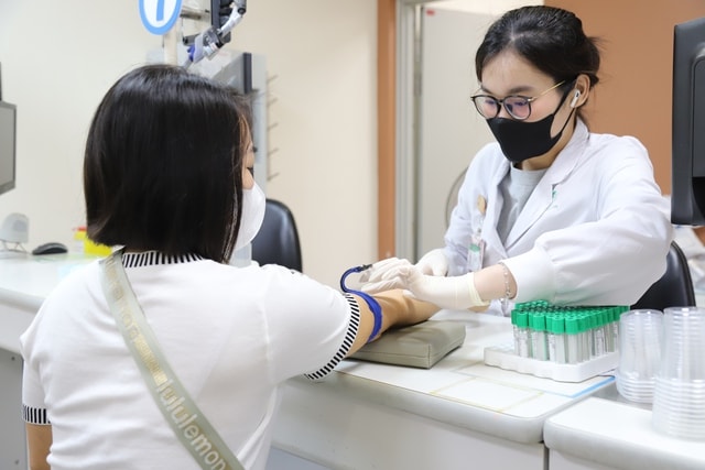 TPHCM tăng tốc khám sức khỏe toàn dân- Ảnh 3. TPHCM tăng tốc khám sức khỏe toàn dân- Ảnh 3.