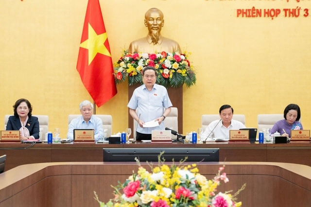 Chủ tịch Quốc hội: Giám sát chặt việc sử dụng trụ sở dôi dư sau sắp xếp bộ máy- Ảnh 1. Chủ tịch Quốc hội: Giám sát chặt việc sử dụng trụ sở dôi dư sau sắp xếp bộ máy- Ảnh 1.