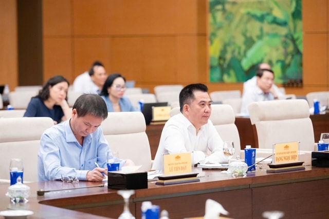 Dự kiến giám sát 12 địa phương về sử dụng trụ sở làm việc sau sáp nhập- Ảnh 3. Dự kiến giám sát 12 địa phương về sử dụng trụ sở làm việc sau sáp nhập- Ảnh 3.