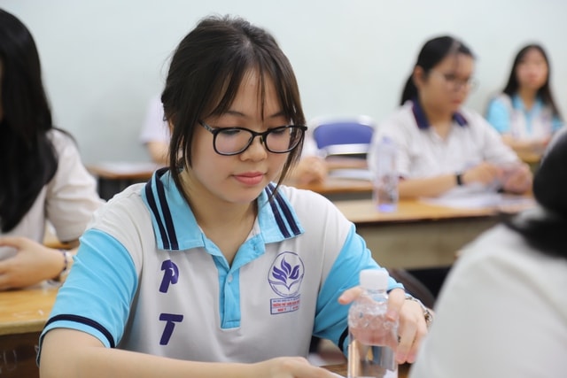 Gần 143.000 thí sinh tại TPHCM tự tin bước vào kỳ thi tốt nghiệp THPT lớn nhất từ trước đến nay- Ảnh 3.