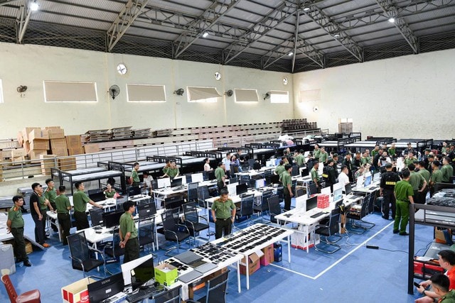 Công an Phú Thọ chặn đứng đường dây lừa đảo từ Campuchia chuyển địa bàn sang Việt Nam- Ảnh 1. Công an Phú Thọ chặn đứng đường dây lừa đảo từ Campuchia chuyển địa bàn sang Việt Nam- Ảnh 1.