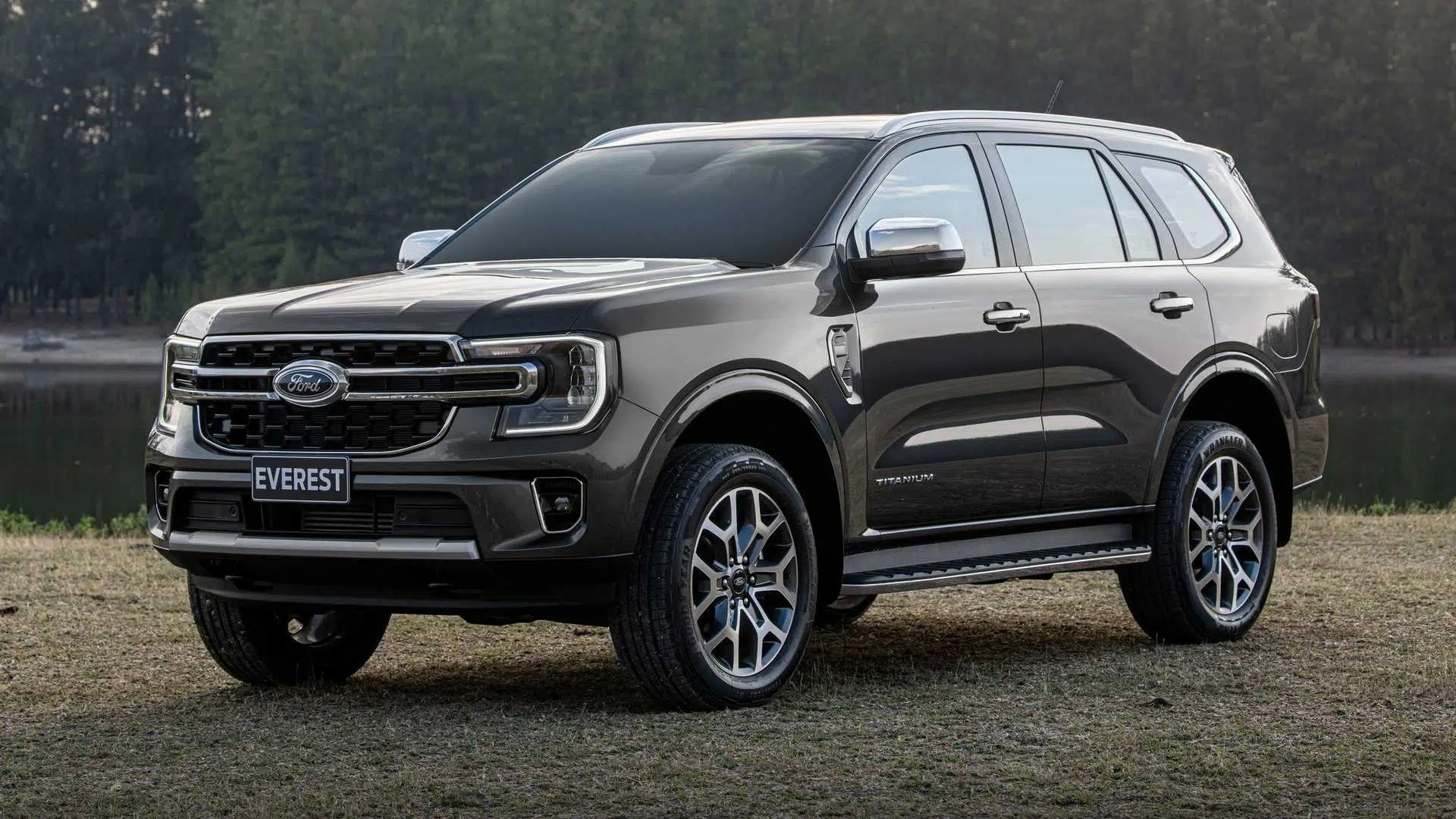 So sánh Ford Everest và Toyota Fortuner: Lựa chọn SUV nào cho bạn? - 1