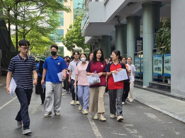 Vì sao đáp án thi tốt nghiệp THPT không được công bố ngay?- Ảnh 1.