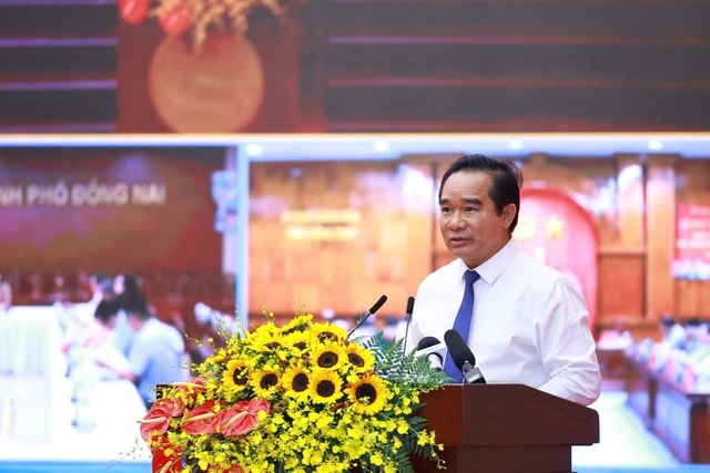 Thủ tướng phát động phong trào thi đua thực hiện mục tiêu tăng trưởng bền vững 2 con số- Ảnh 3. Thủ tướng phát động phong trào thi đua thực hiện mục tiêu tăng trưởng bền vững 2 con số- Ảnh 3.