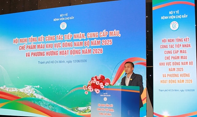Thứ trưởng Nguyễn Tri Thức: Máu là ‘hơi thở’ của điều trị, giữ nhịp sống cho hàng triệu người bệnh- Ảnh 2. Thứ trưởng Nguyễn Tri Thức: Máu là ‘hơi thở’ của điều trị, giữ nhịp sống cho hàng triệu người bệnh- Ảnh 2.