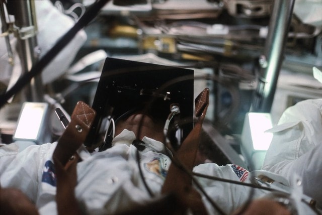 Kỳ bí hiện tượng 'ma trơi' ám ảnh giấc ngủ của mọi phi hành gia ngoài vũ trụ- Ảnh 2. Kỳ bí hiện tượng 'ma trơi' ám ảnh giấc ngủ của mọi phi hành gia ngoài vũ trụ- Ảnh 2.