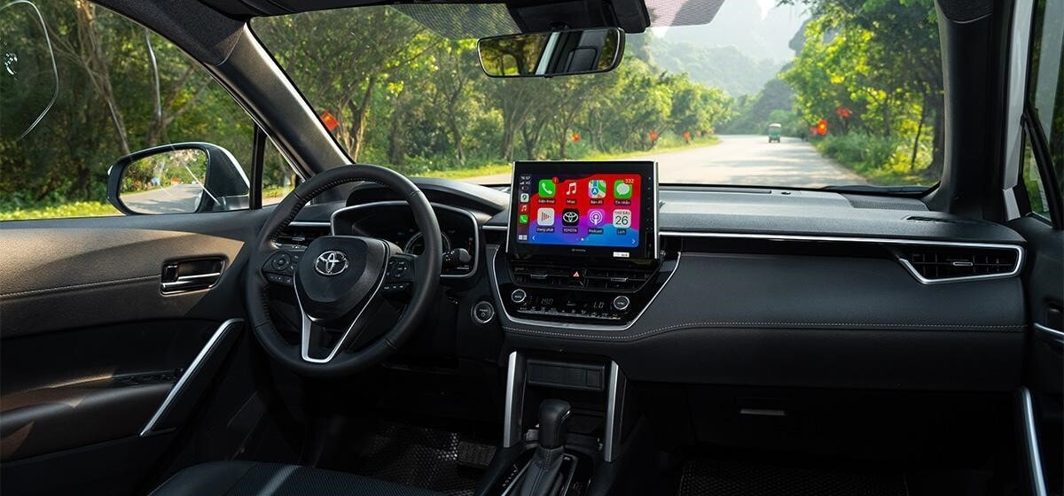 Khoang lái Corolla Cross HEV được thiết kế hướng đến sự tiện nghi và trải nghiệm người dùng.