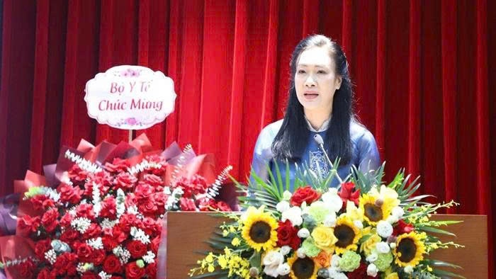 Thứ trưởng Đỗ Xuân Tuyên: VAHCP tiếp tục đồng hành cùng ngành y tế vì sức khỏe người dân- Ảnh 3. Thứ trưởng Đỗ Xuân Tuyên: VAHCP tiếp tục đồng hành cùng ngành y tế vì sức khỏe người dân- Ảnh 3.