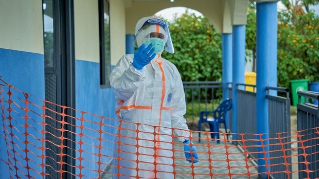 'Tảng băng chìm' đáng sợ về dịch Ebola tại CHDC Congo- Ảnh 1.