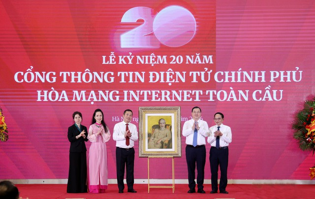 Cổng TTĐT Chính phủ sẽ được nâng cấp thành Cục Thông tin và Truyền thông Chính phủ- Ảnh 2.