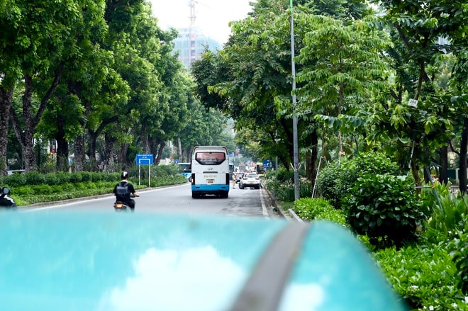 Hà Nội: Hơn 6.500 trường hợp dừng, đỗ xe sai quy định bị xử lý, tiền phạt vượt 4,6 tỷ đồng- Ảnh 2.