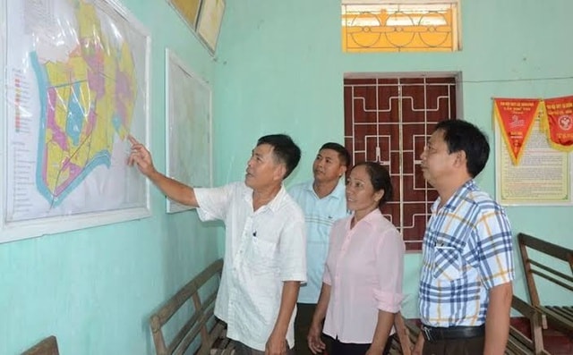Trưởng thôn, Tổ trưởng tổ dân phố được giao thêm nhiều quyền hạn mới- Ảnh 1. Trưởng thôn, Tổ trưởng tổ dân phố được giao thêm nhiều quyền hạn mới- Ảnh 1.