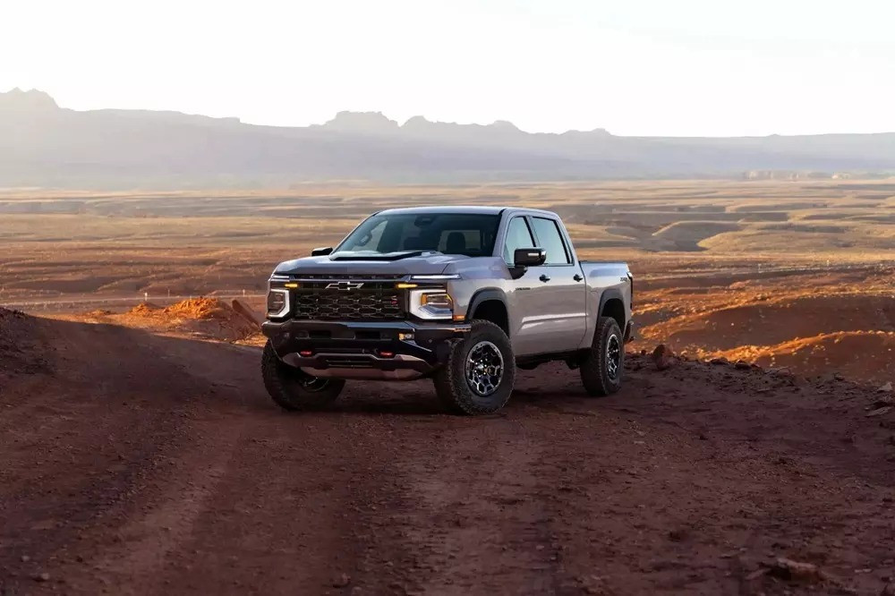 Tin xe 19/6: Chevrolet nâng cấp Silverado - 1