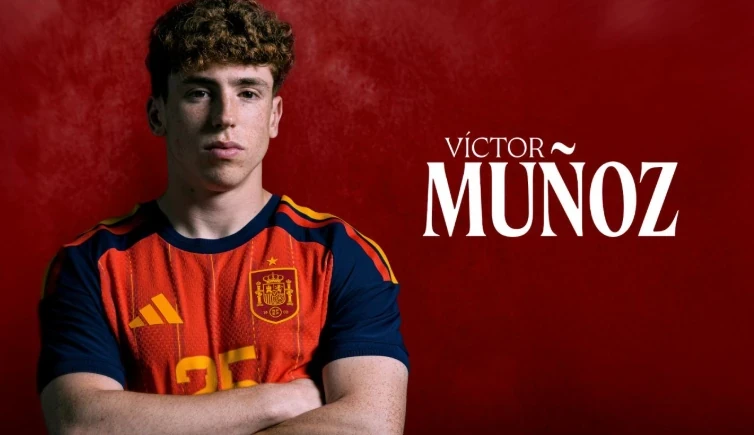 Tiền đạo Victor Munoz chính thức đạt thỏa thuận gia nhập câu lạc bộ Liverpool