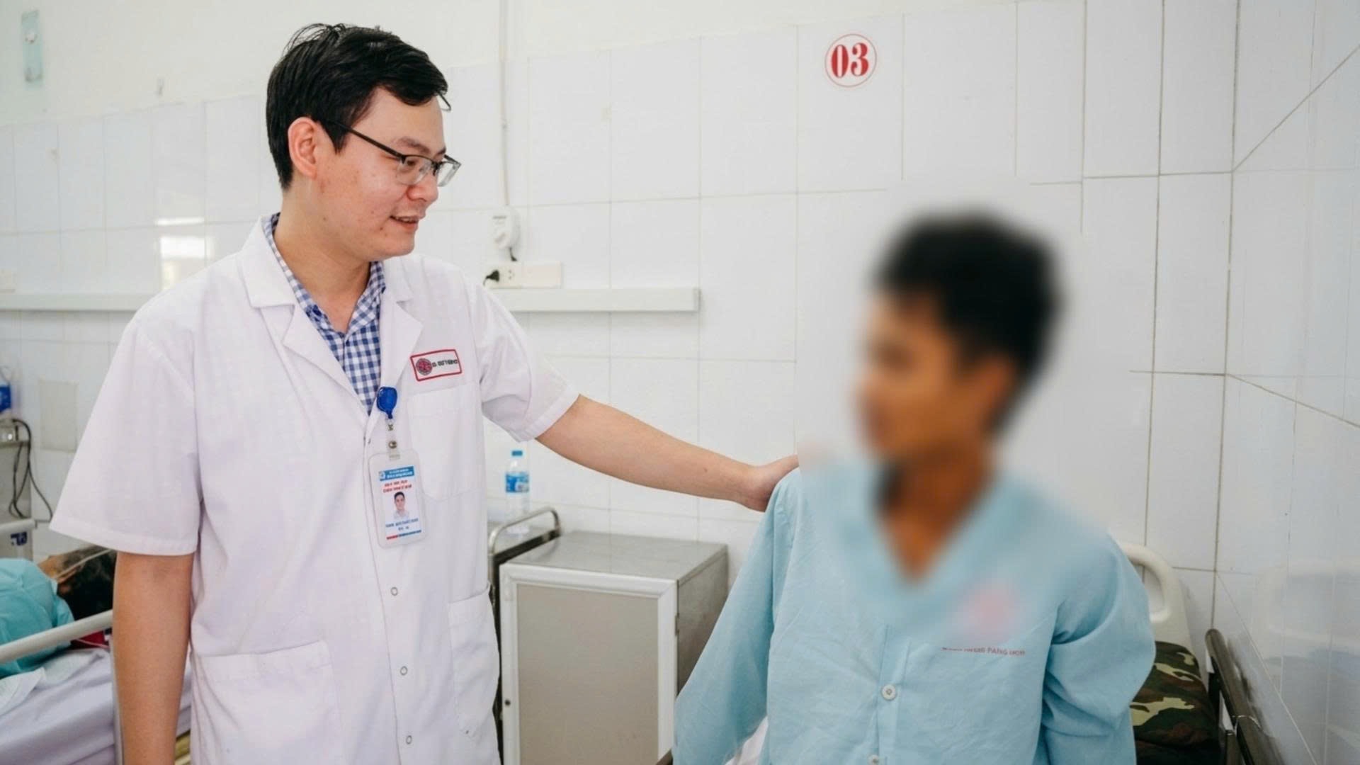 Cứu nam thanh niên vỡ gan do tai nạn lao động- Ảnh 1. Cứu nam thanh niên vỡ gan do tai nạn lao động- Ảnh 1.