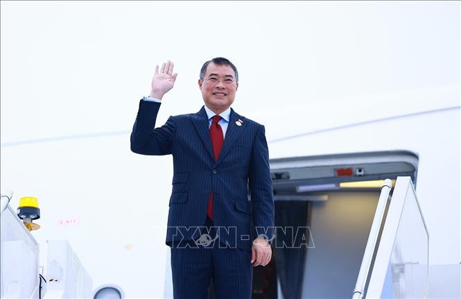 Thủ tướng kết thúc chuyến tham dự Hội nghị Cấp cao Kỷ niệm 35 năm quan hệ ASEAN - Nga- Ảnh 1. Thủ tướng kết thúc chuyến tham dự Hội nghị Cấp cao Kỷ niệm 35 năm quan hệ ASEAN - Nga- Ảnh 1.