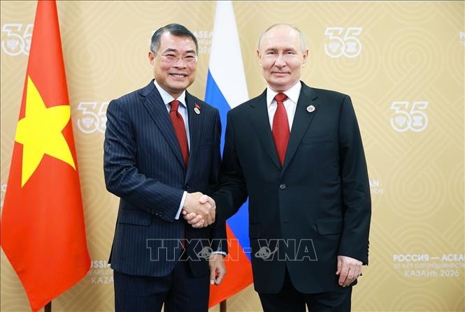 Thủ tướng Chính phủ Lê Minh Hưng hội kiến Tổng thống Nga Vladimir Putin- Ảnh 2. Thủ tướng Chính phủ Lê Minh Hưng hội kiến Tổng thống Nga Vladimir Putin- Ảnh 2.
