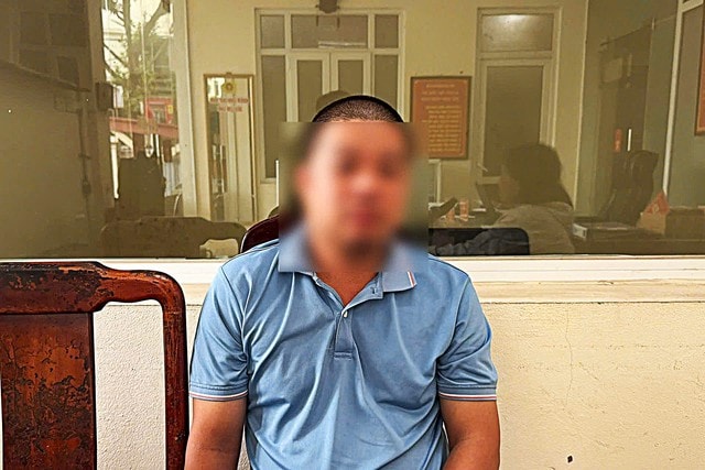 Hà Nội: Tài xế vi phạm nồng độ cồn chặn xe, kích động đám đông cản trở CSGT- Ảnh 3.