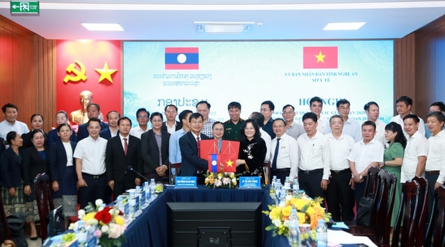 Thắt chặt hợp tác y tế giữa Nghệ An và Xiêng Khoảng giai đoạn 2026 - 2030 - Ảnh 1. Thắt chặt hợp tác y tế giữa Nghệ An và Xiêng Khoảng giai đoạn 2026 - 2030 - Ảnh 1.