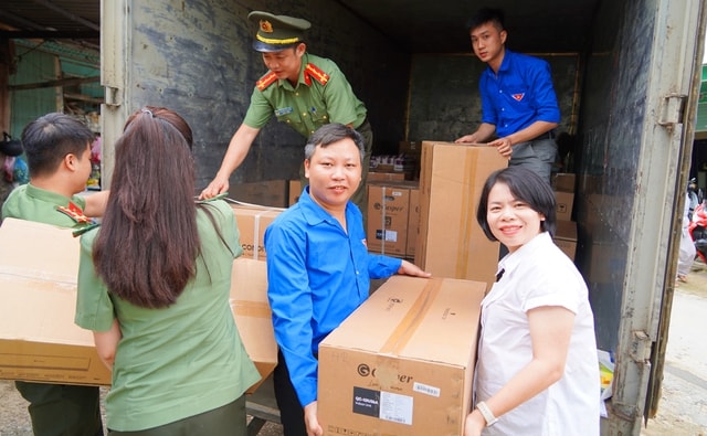 Thanh Hóa: Hàng trăm người dân xã vùng cao xã Tam Thanh được khám bệnh, phát thuốc miễn phí- Ảnh 1. Thanh Hóa: Hàng trăm người dân xã vùng cao xã Tam Thanh được khám bệnh, phát thuốc miễn phí- Ảnh 1.