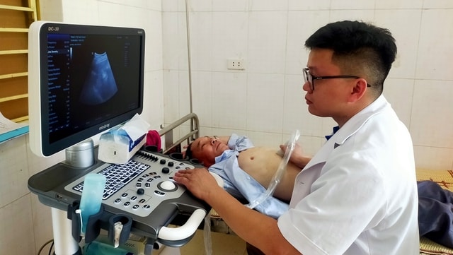 Thanh Hóa: Hàng trăm người dân xã vùng cao xã Tam Thanh được khám bệnh, phát thuốc miễn phí- Ảnh 4. Thanh Hóa: Hàng trăm người dân xã vùng cao xã Tam Thanh được khám bệnh, phát thuốc miễn phí- Ảnh 4.