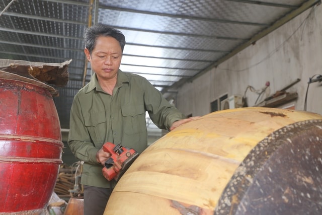 Giữ nhịp trống quê giữa vòng xoáy thị trường  - Ảnh 3.