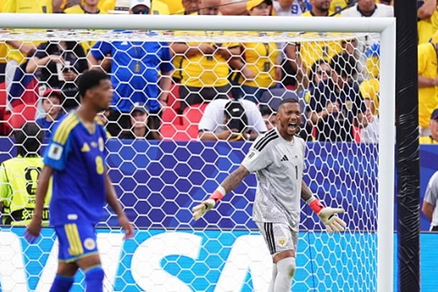 Thủ thành Eloy Room là kiến trúc sư trưởng cho trận hòa lịch sử của Curacao trước Ecuador tại World Cup 2026.