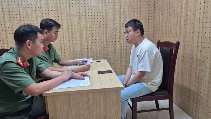 TPHCM phát hiện nhiều người nước ngoài vi phạm, chặn đứng nhiều ổ nhóm lừa đảo- Ảnh 2.