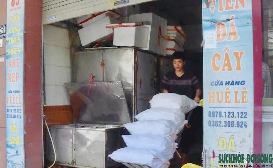 Đá viên giải nhiệt mùa hè: Sạch đến đâu?- Ảnh 2.