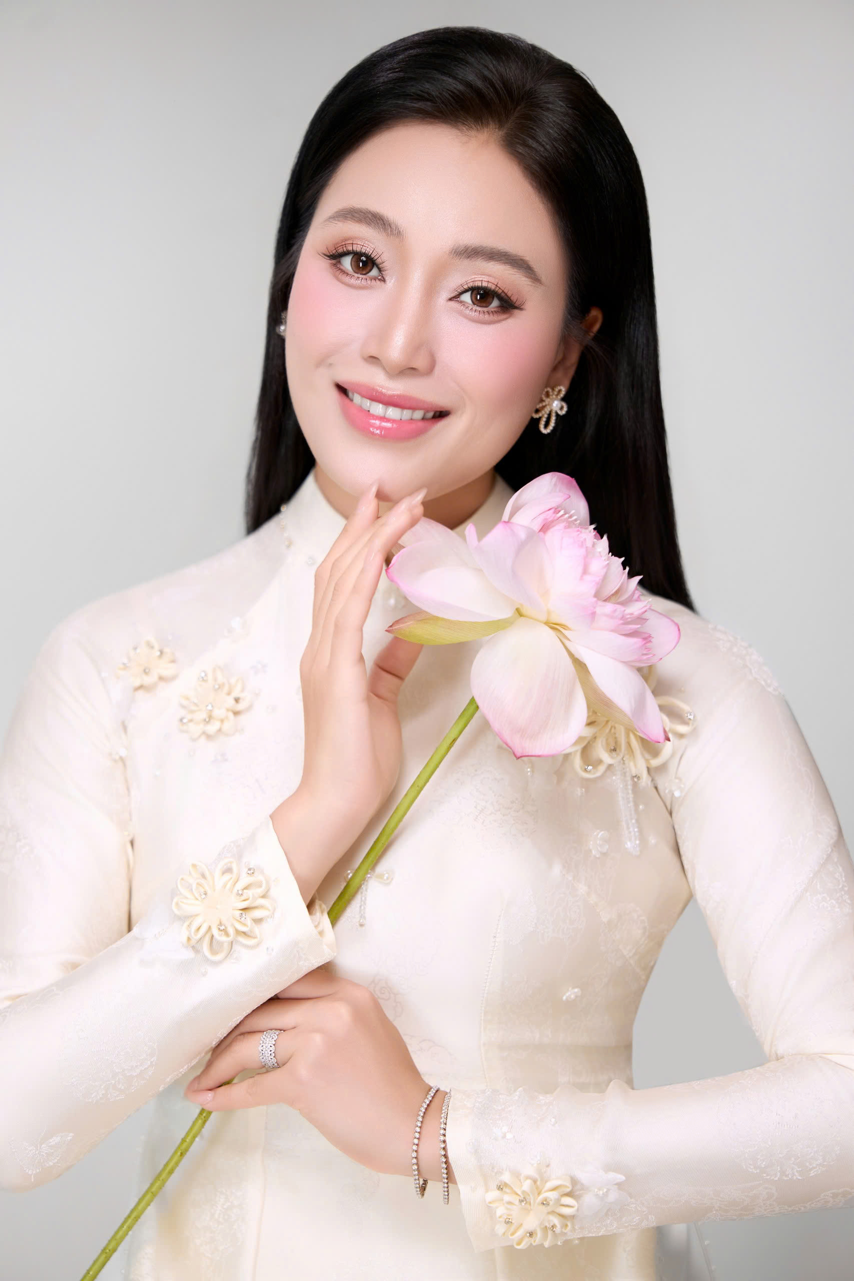 huyen-trang-chieu-oi-1.jpeg