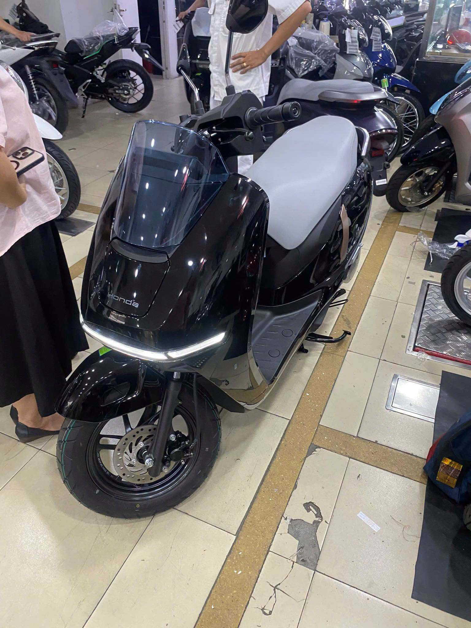 Honda UC3 hút khách, giá tại Việt Nam chỉ bằng gần một nửa so với Thái Lan - 2