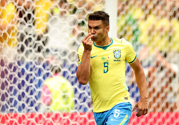 Casemiro luôn là một mối đe dọa trong vòng cấm đối phương. Ảnh: Getty Images.