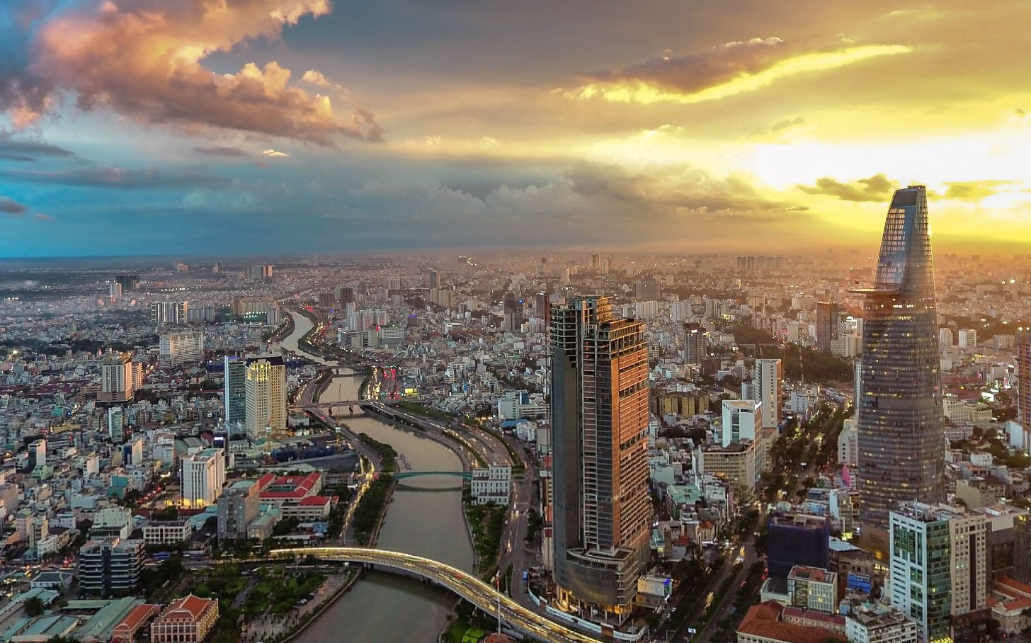 Kinh tế Việt Nam đối mặt với nhiều biến động địa chính trị trong nửa đầu năm 2026