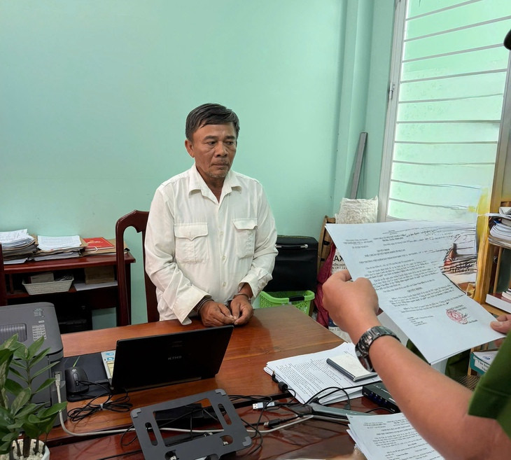 Bắt Lâm Văn Bền sinh năm 1972 vì quan hệ tình dục với bé gái 11 tuổi- Ảnh 1.