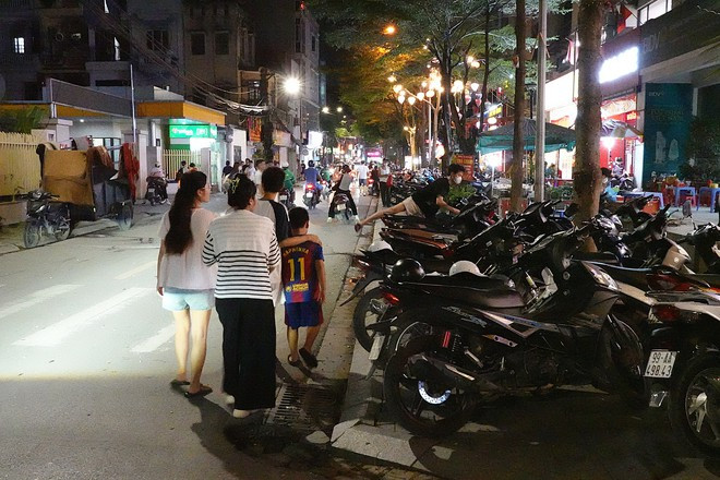 Sau khi tăng mức xử phạt, phường Thanh Liệt vẫn ngổn ngang vi phạm trật tự đô thị- Ảnh 7.