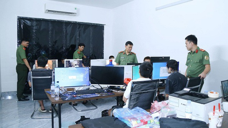 Bắc Ninh: Bắt giữ 11 đối tượng người Trung Quốc lừa đảo công dân Pháp qua mạng- Ảnh 2.
