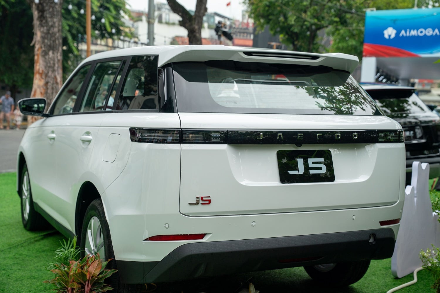 Jaecoo J5 mở đặt cọc, lần đầu có đủ ba tùy chọn động cơ tại Việt Nam - 2