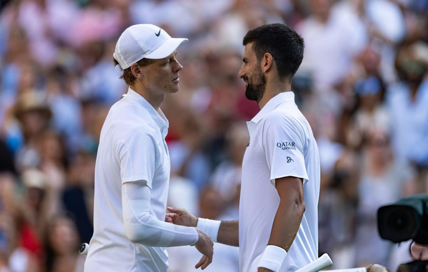 Trận bán kết Wimbledon 2026 giữa Novak Djokovic và Jannik Sinner