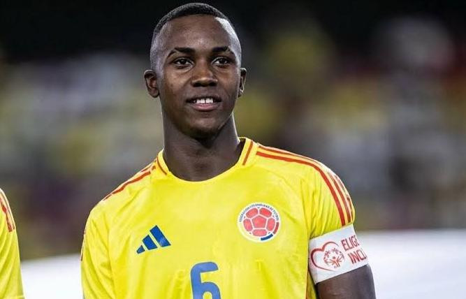 Manchester United chuẩn bị công bố thương vụ Cristian Orozco