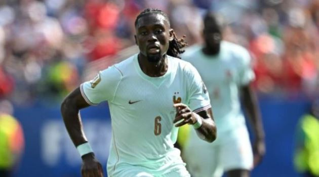 Manu Kone chơi ấn tượng ở tuyển Pháp trong trận gặp Morocco tại World Cup.