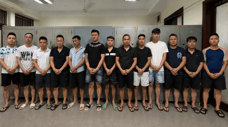 Hơn 60 tỷ đồng đã được các con bạc nướng vào 1 đường dây cá độ bóng đá - Ảnh 1.
