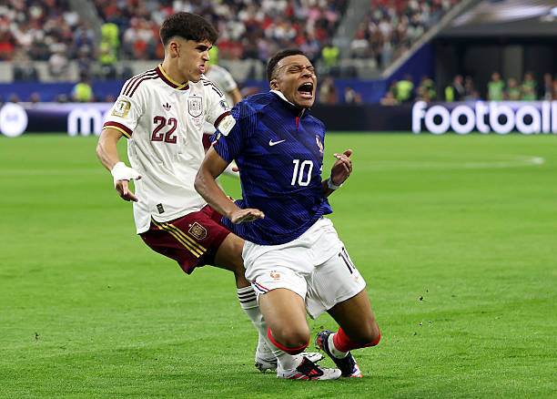 Pau Cubarsi thể hiện sự trưởng thành vượt bậc tại World Cup 2026