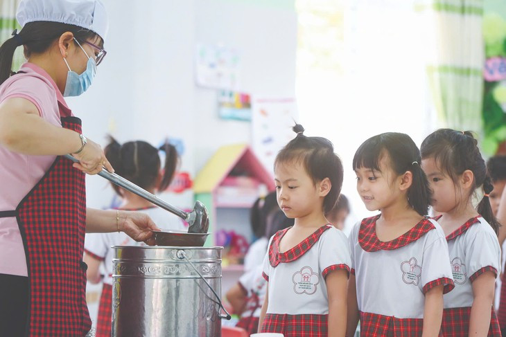 Có nên cho trẻ sử dụng vitamin hoặc thực phẩm chức năng thường xuyên?- Ảnh 1.