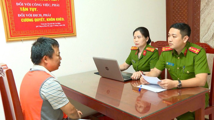 Bắt nhóm đối tượng lập khống hồ sơ thí nghiệm công trình- Ảnh 2.