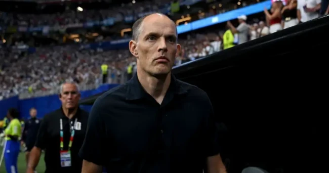 Thomas Tuchel đối mặt với áp lực lớn sau thất bại.