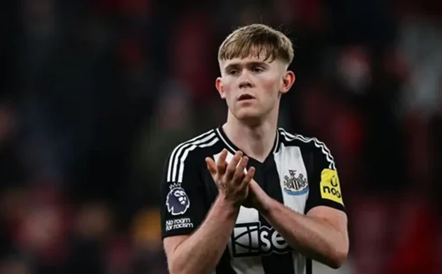 Lewis Hall ưu tiên gia nhập Man Utd để tìm kiếm cơ hội thi đấu tại Champions League